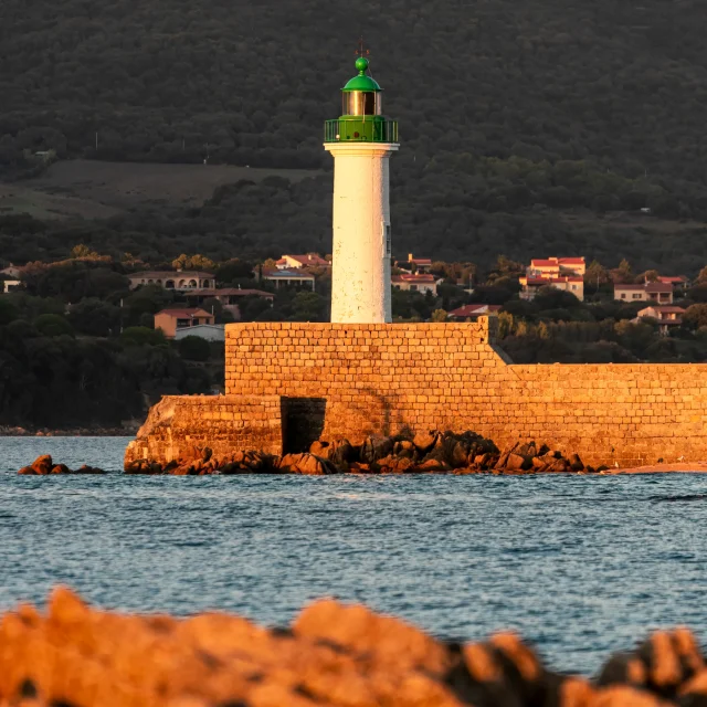 Leuchtturm Von Propriano
