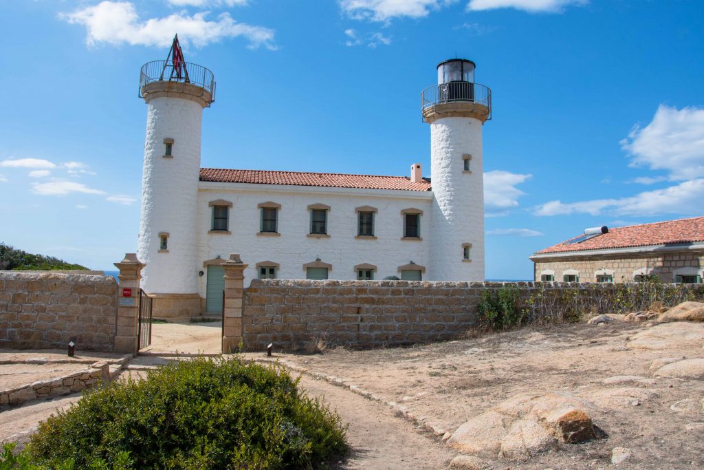Refuge phare de Senetosa. Patrimoine authentique corse